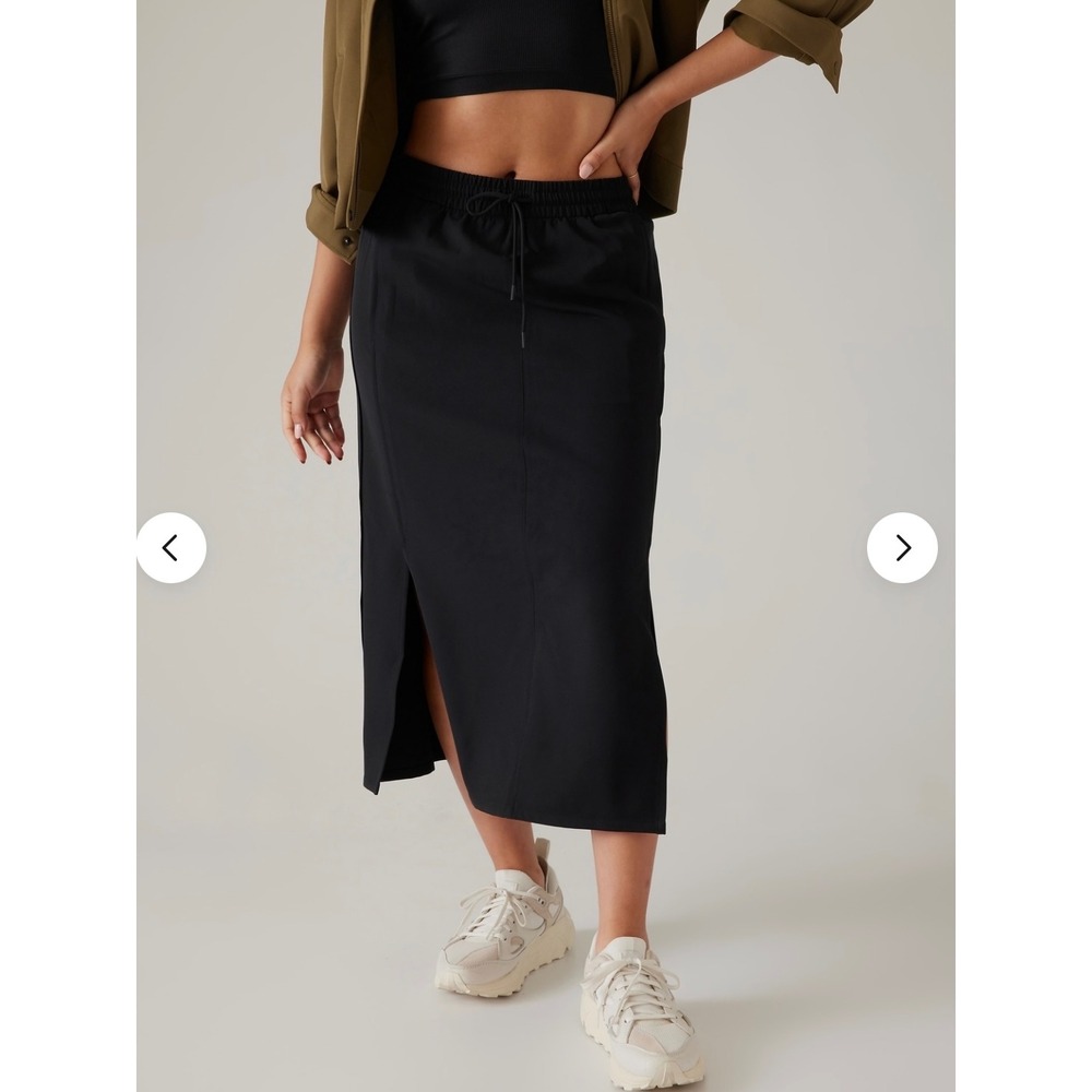 Athleta Stride Midi Skirt Size XL black